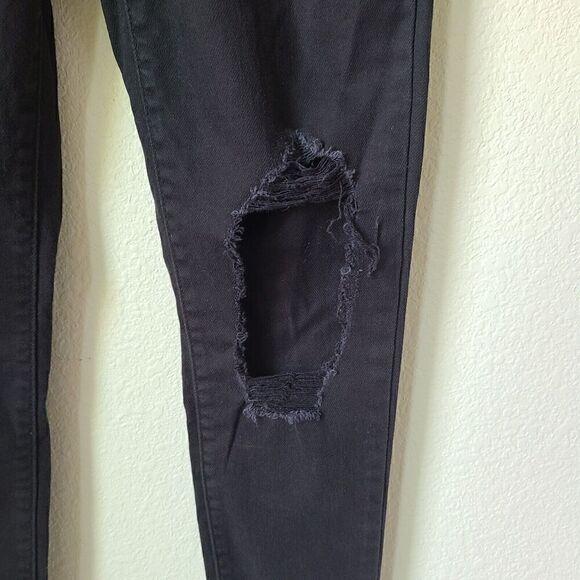 Levis 721 Skinny Jeans Sz 25 (24) High Rise Black Ripped Knees Distressed‎ - Picture 2 of 12